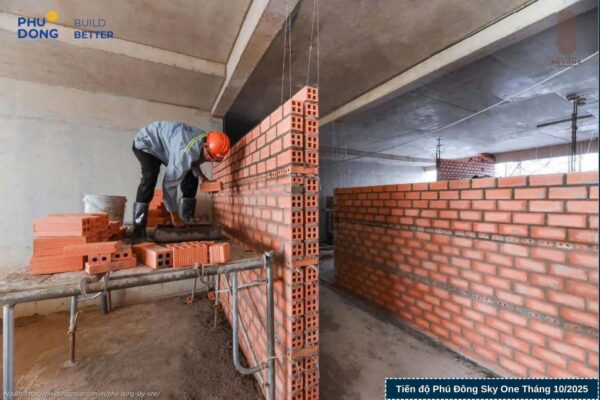 Tiến độ xây dựng tháng 10/2025 dự án Phú Đông SkyOne