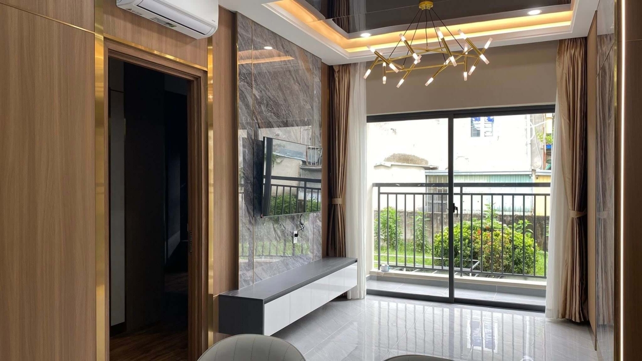 Thiết kế phòng khách và ban công đón nắng tại dự án